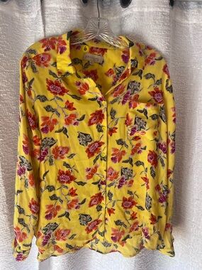 Philosophy Yellow Floral Button-Up Shirt with Red & Purple Blooms